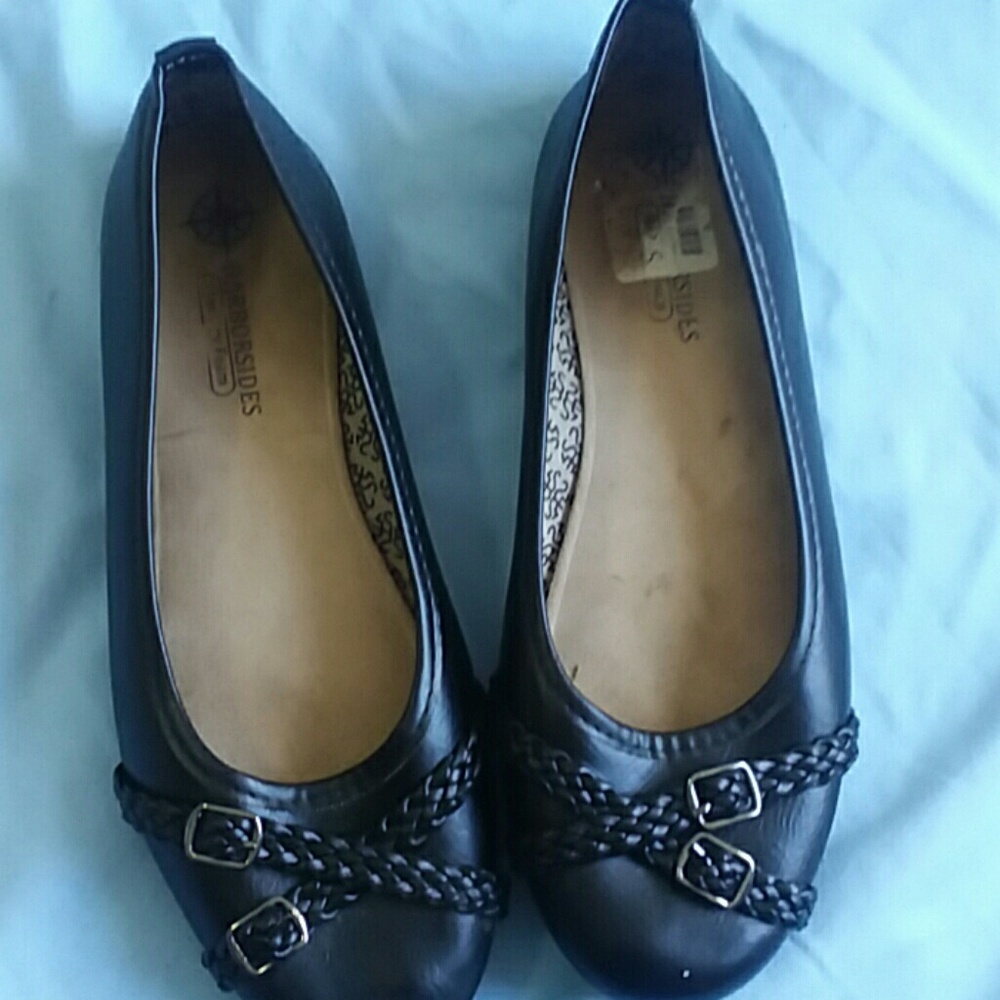 Black flats
